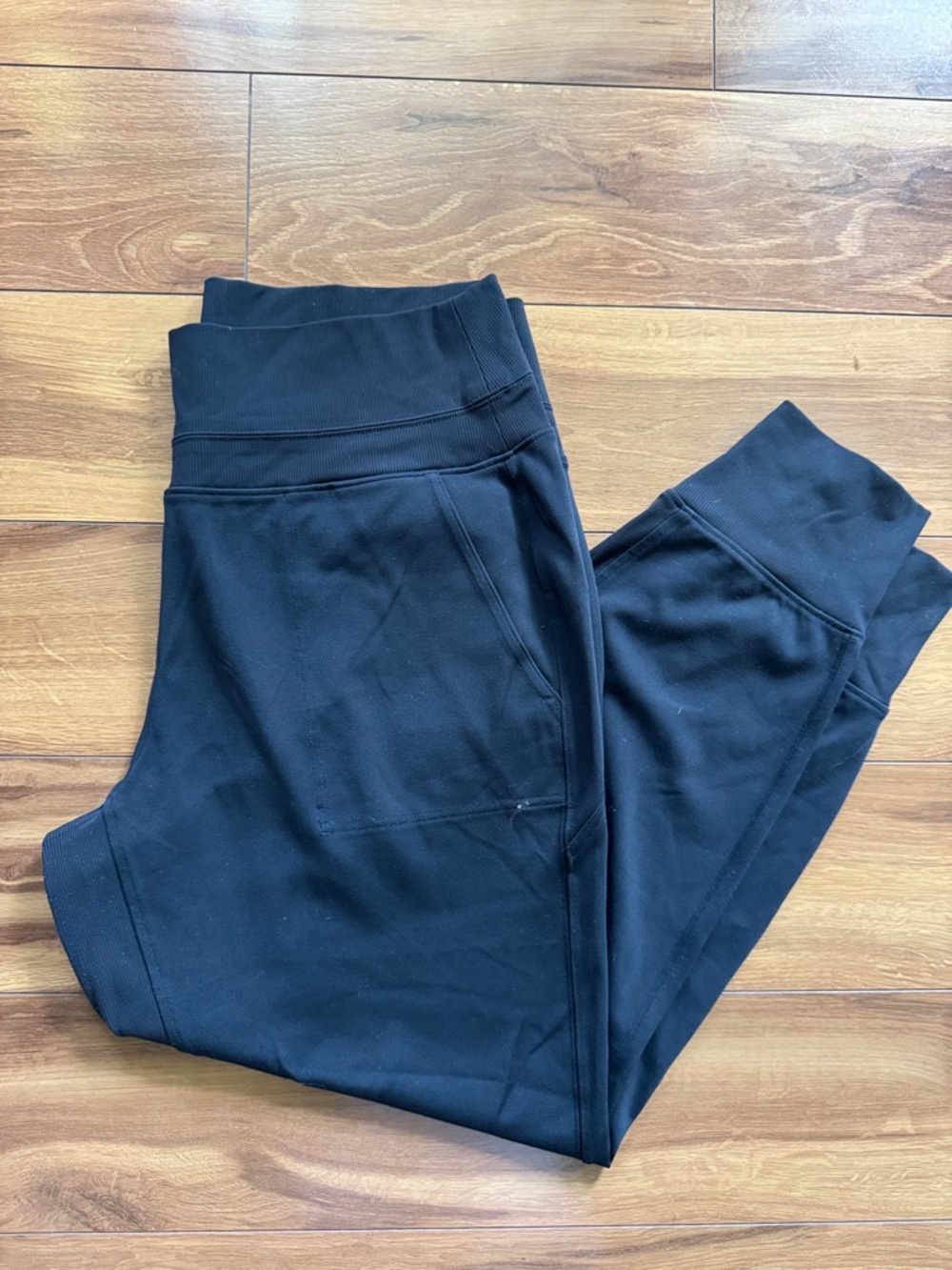 Athleta Black Venice Joggers L
